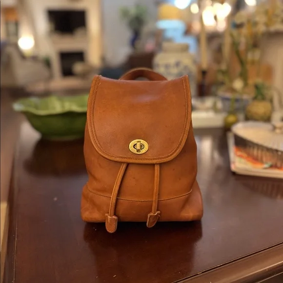 バッグ Vintage Coach Day Pack British Tan USA Coach | Bags | Vintage Coach Leather Daypack British Tan